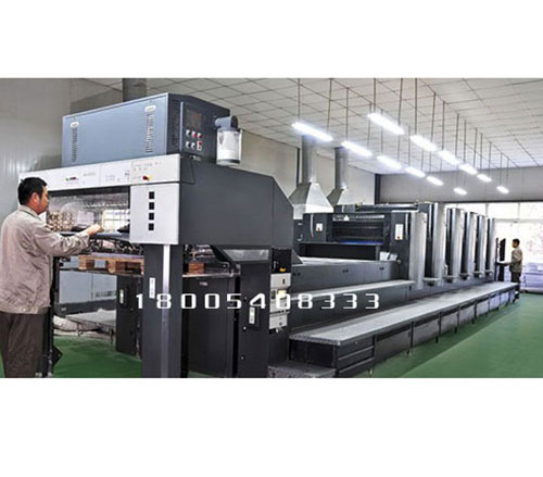 关于我们(图2) 海德堡六色印刷机.jpg